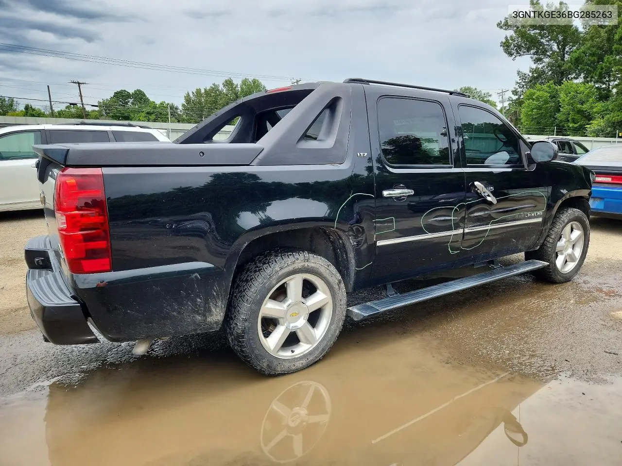 2011 Chevrolet Avalanche Ltz VIN: 3GNTKGE36BG285263 Lot: 58184166