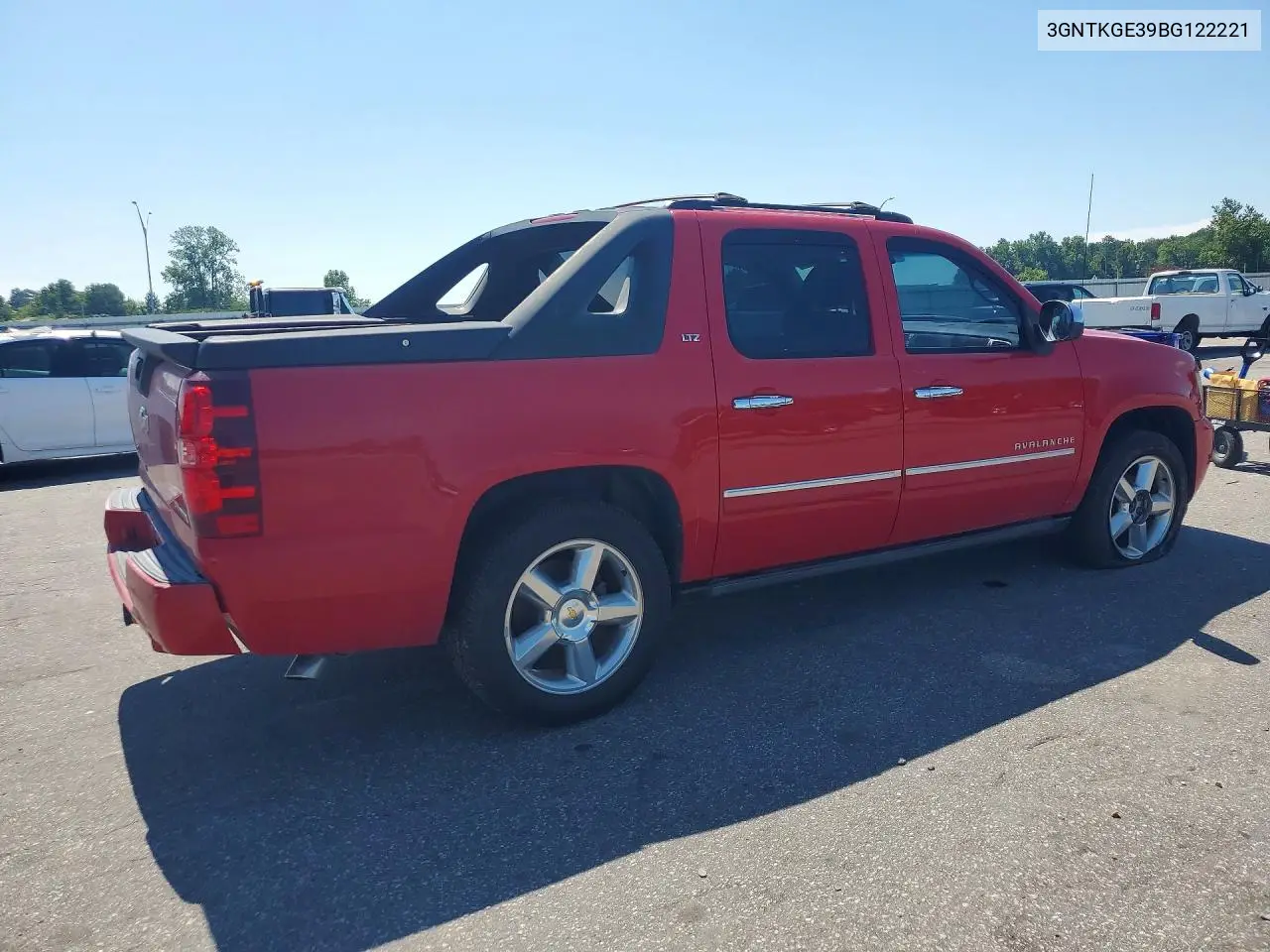 2011 Chevrolet Avalanche Ltz VIN: 3GNTKGE39BG122221 Lot: 60248086