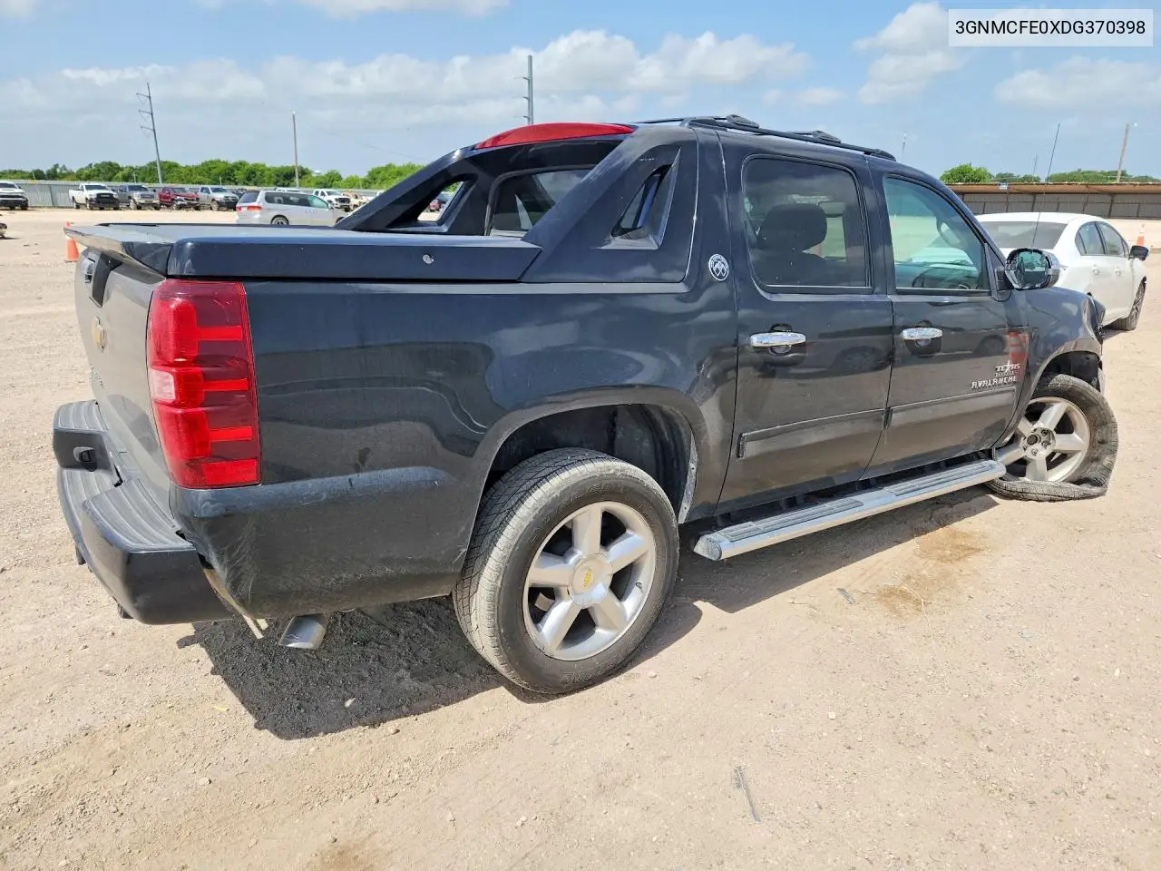 2013 Chevrolet Avalanche Lt VIN: 3GNMCFE0XDG370398 Lot: 59090776
