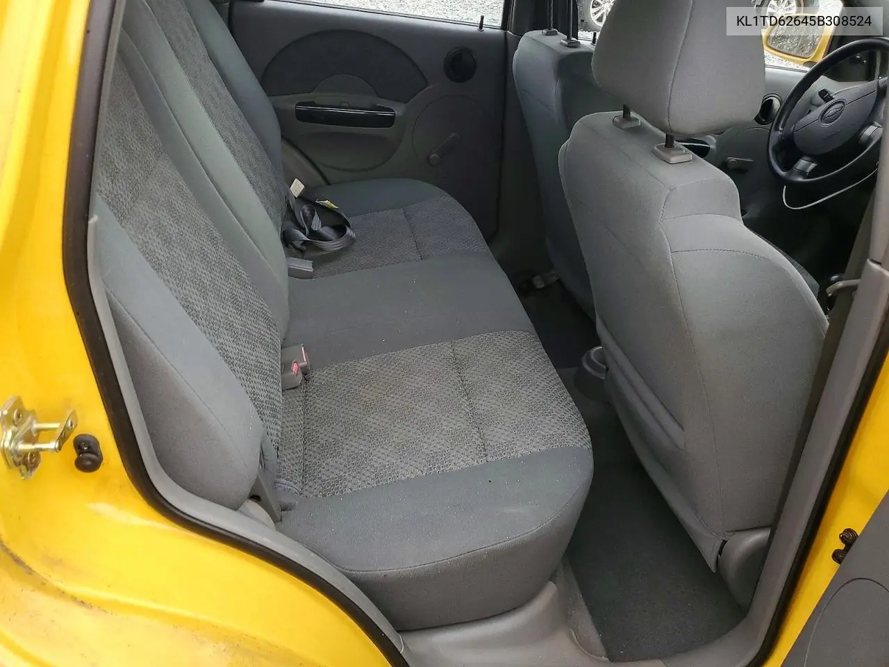 2005 Chevrolet Aveo Base VIN: KL1TD62645B308524 Lot: 73983365