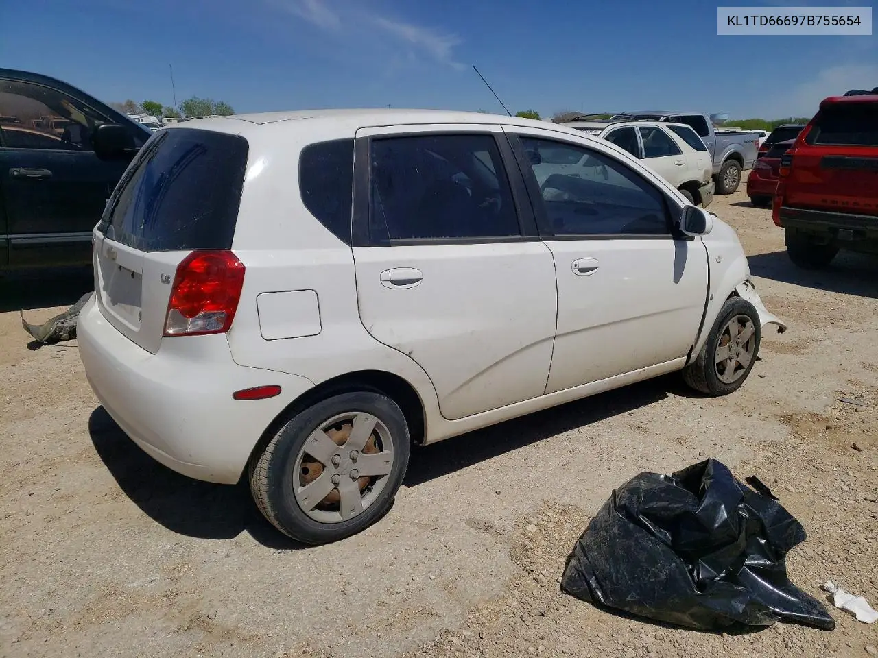 2007 Chevrolet Aveo Base VIN: KL1TD66697B755654 Lot: 46472416