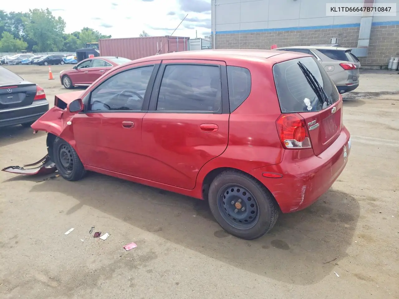 2007 Chevrolet Aveo Base VIN: KL1TD66647B710847 Lot: 60458126