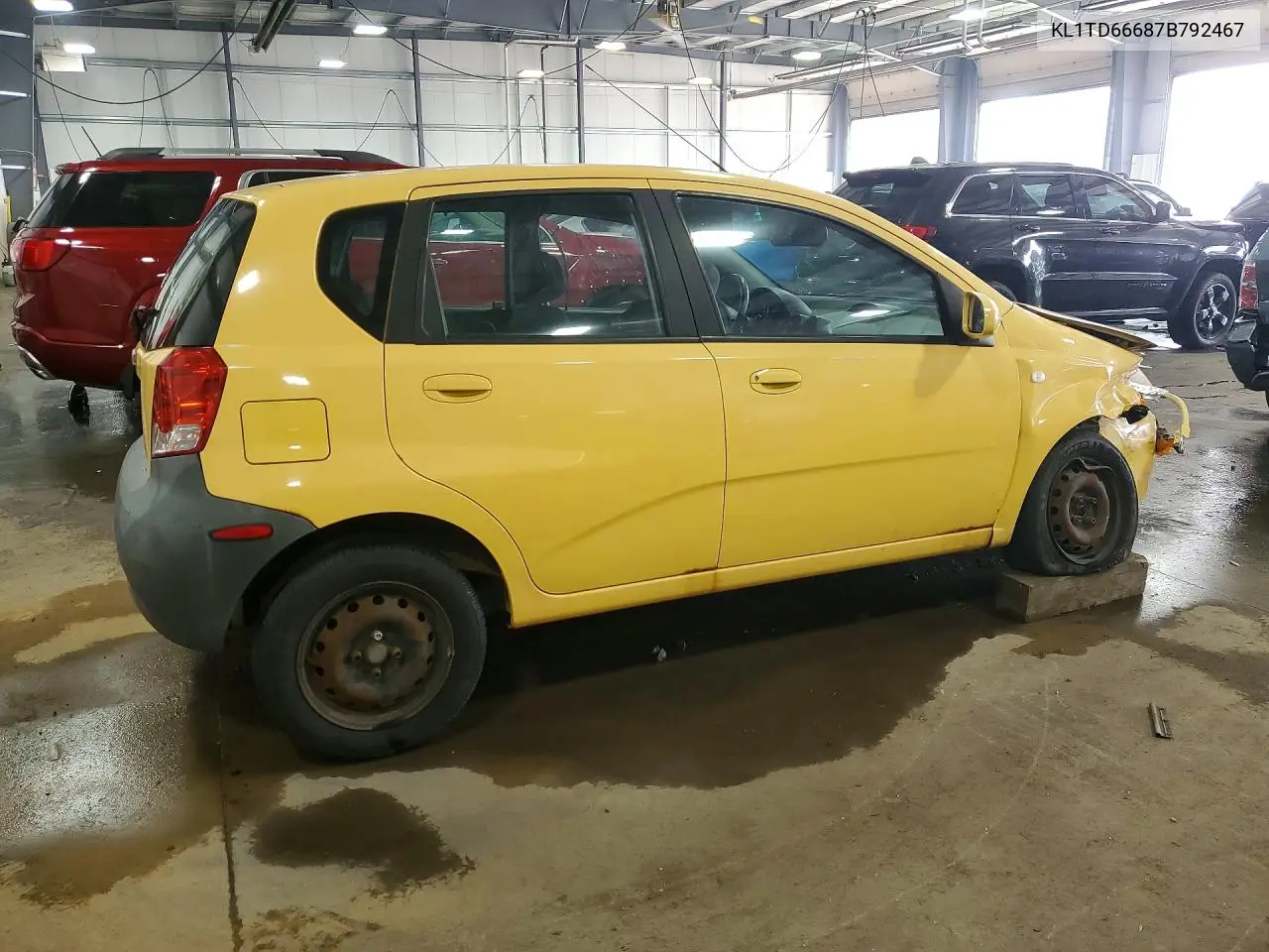 2007 Chevrolet Aveo Base VIN: KL1TD66687B792467 Lot: 61064216