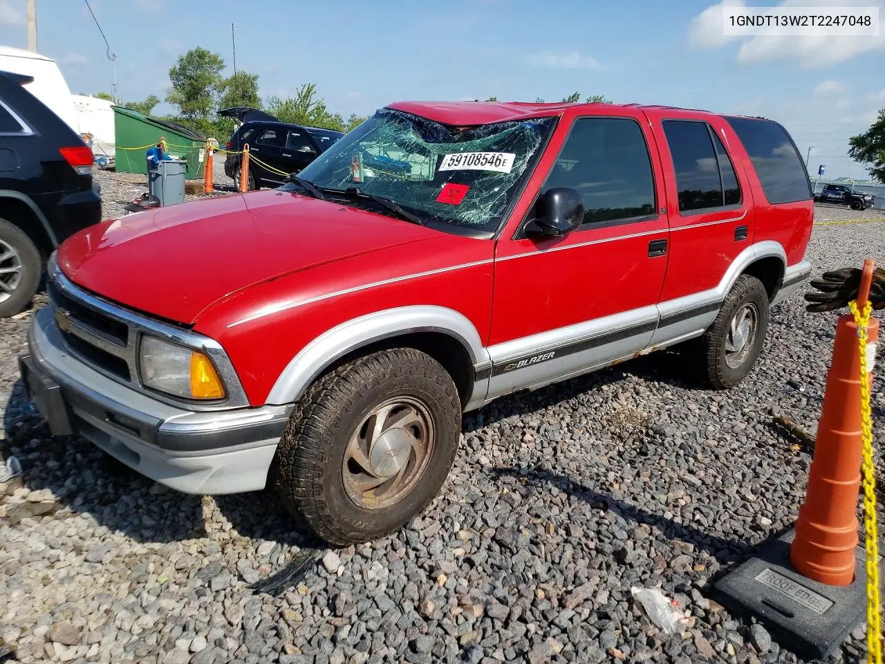 1996 Chevrolet Blazer VIN: 1GNDT13W2T2247048 Lot: 59108546