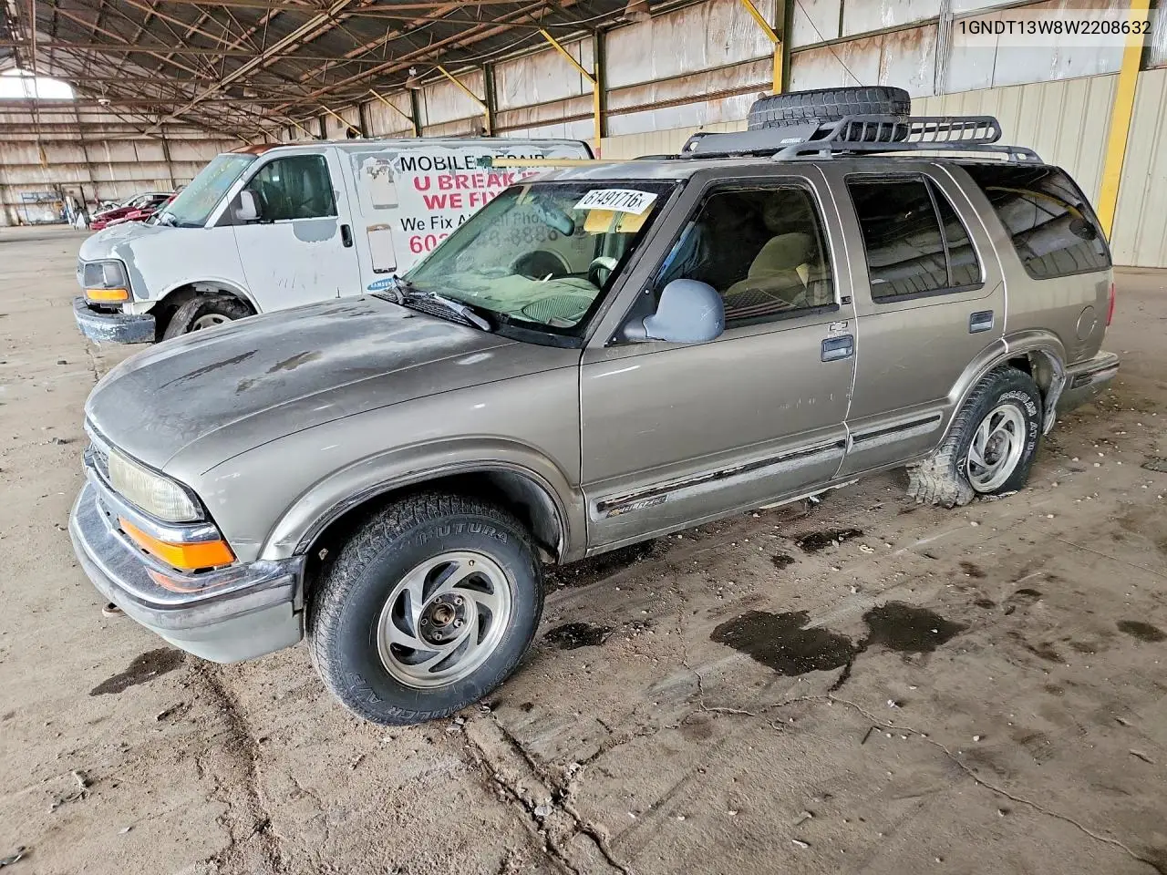 1998 Chevrolet Blazer VIN: 1GNDT13W8W2208632 Lot: 61491716