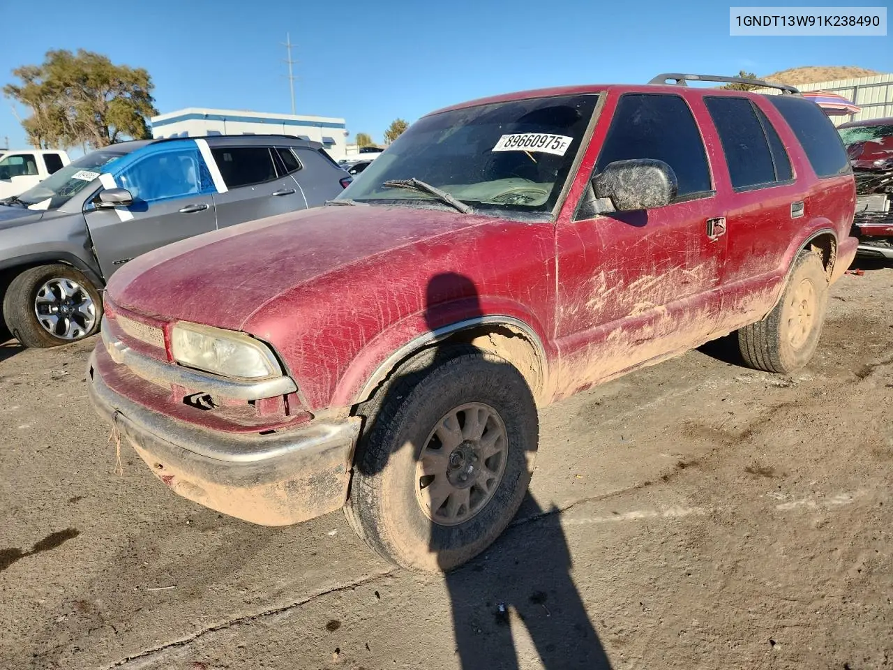 1GNDT13W91K238490 2001 Chevrolet Blazer