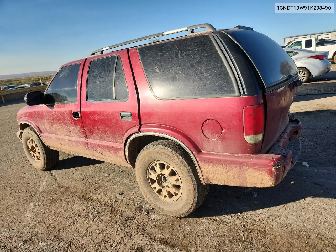 1GNDT13W91K238490 2001 Chevrolet Blazer