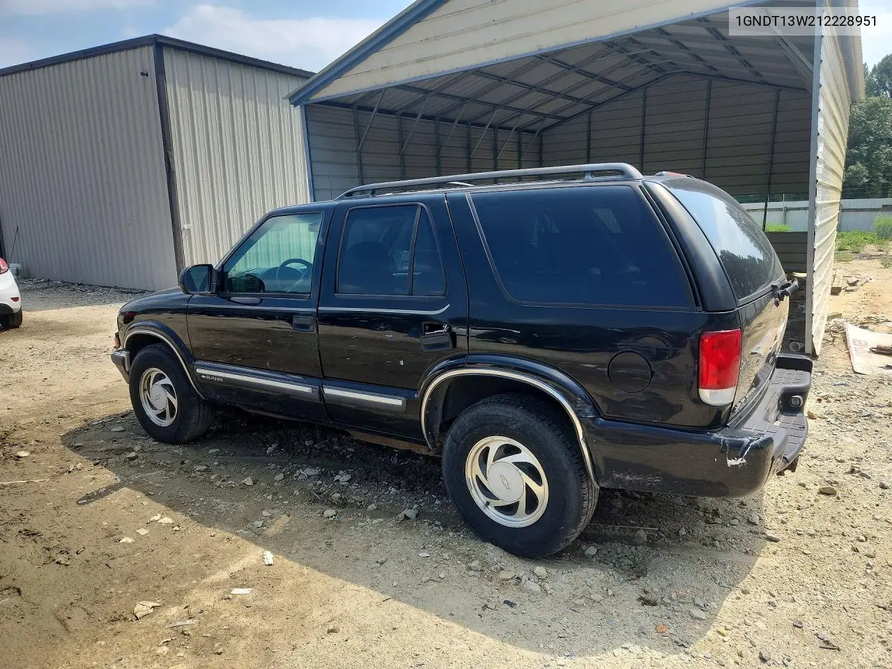 2001 Chevrolet Blazer VIN: 1GNDT13W212228951 Lot: 61692866