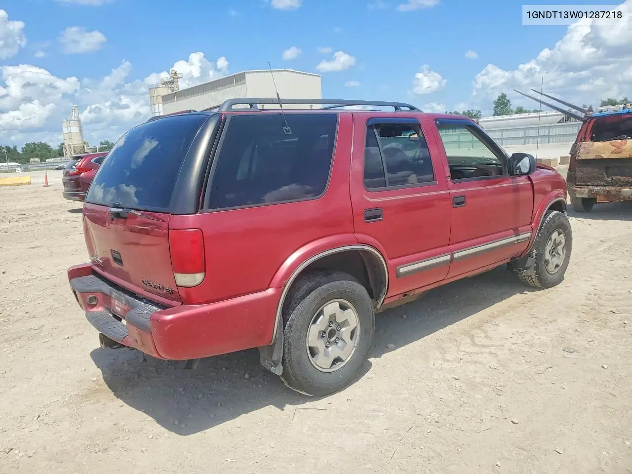 2001 Chevrolet Blazer VIN: 1GNDT13W01287218 Lot: 61865736