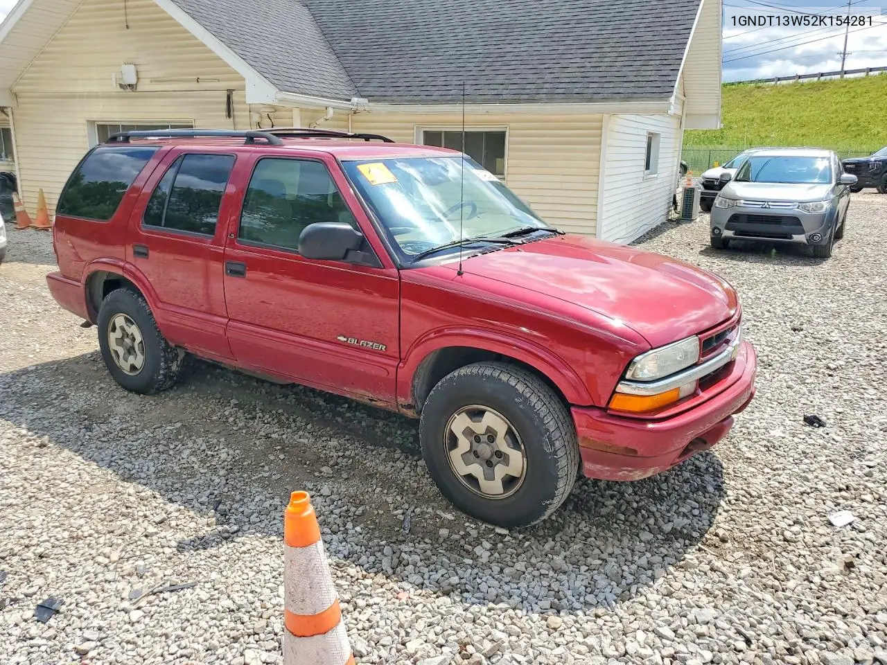 2002 Chevrolet Blazer VIN: 1GNDT13W52K154281 Lot: 61492436