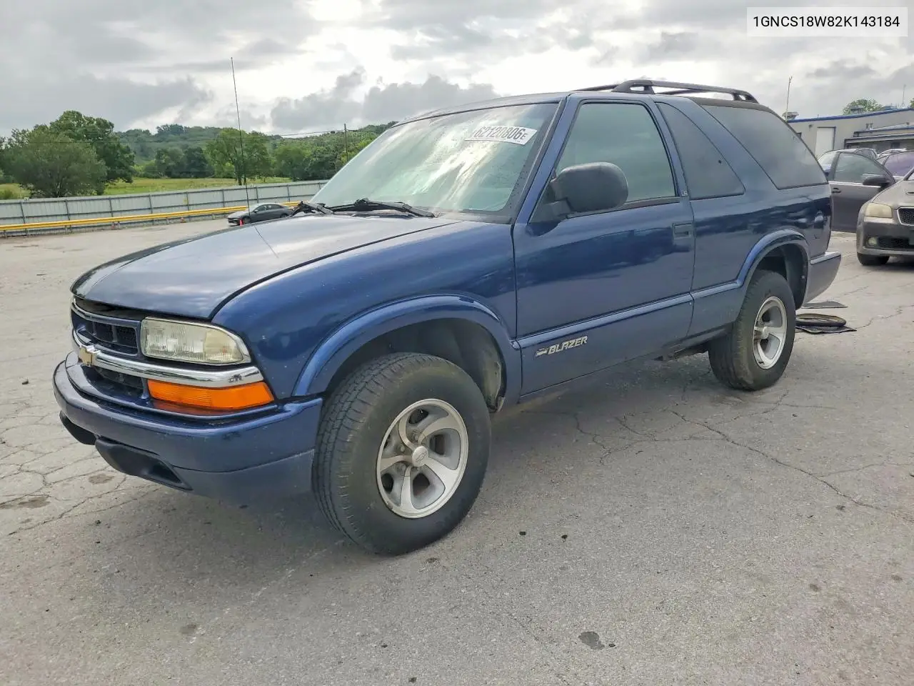 2002 Chevrolet Blazer VIN: 1GNCS18W82K143184 Lot: 62120806