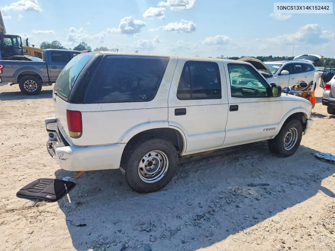 2004 Chevrolet Blazer VIN: 1GNCS13X14K152442 Lot: 59315236