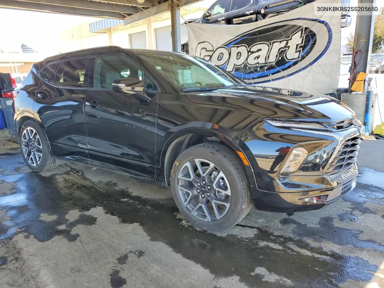 2025 Chevrolet Blazer Rs VIN: 3GNKBKRS2SS205650 Lot: 57216636
