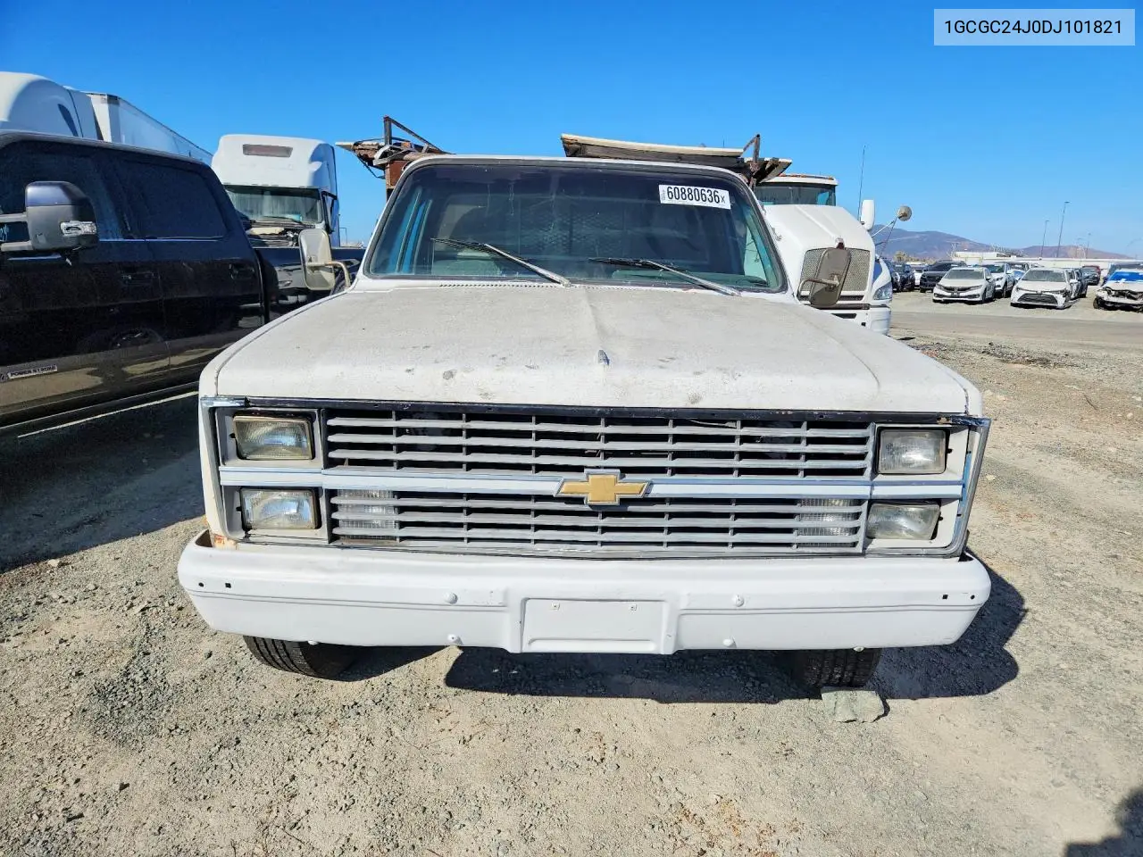 1983 Chevrolet C20 VIN: 1GCGC24J0DJ101821 Lot: 60880636