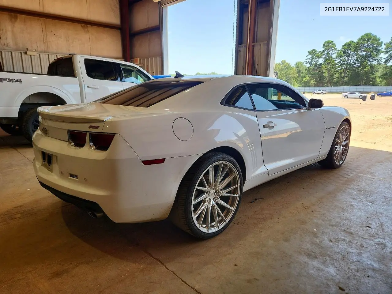 2010 Chevrolet Camaro Lt VIN: 2G1FB1EV7A9224722 Lot: 61382736