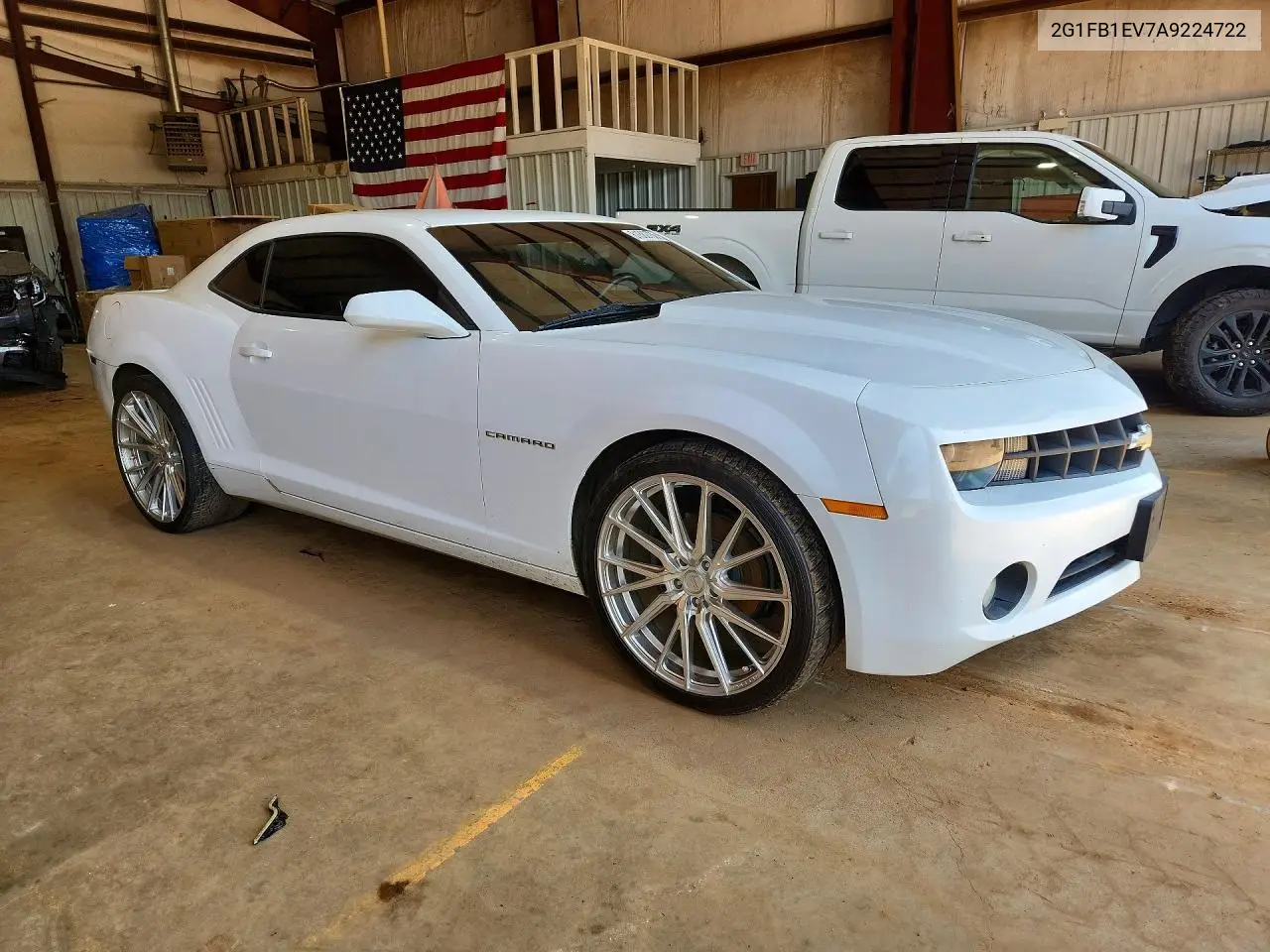2010 Chevrolet Camaro Lt VIN: 2G1FB1EV7A9224722 Lot: 61382736