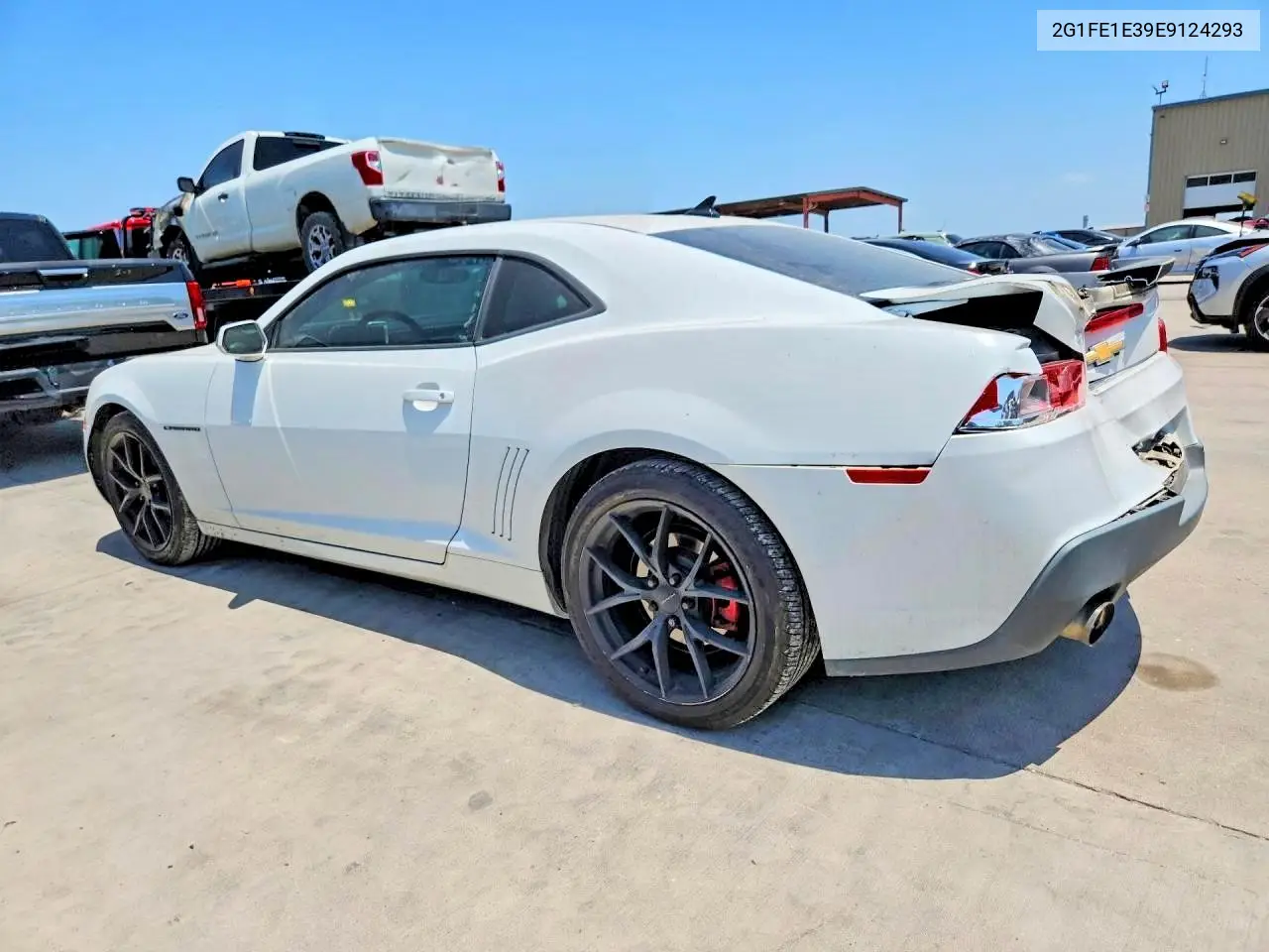 2014 Chevrolet Camaro Ls VIN: 2G1FE1E39E9124293 Lot: 61611046