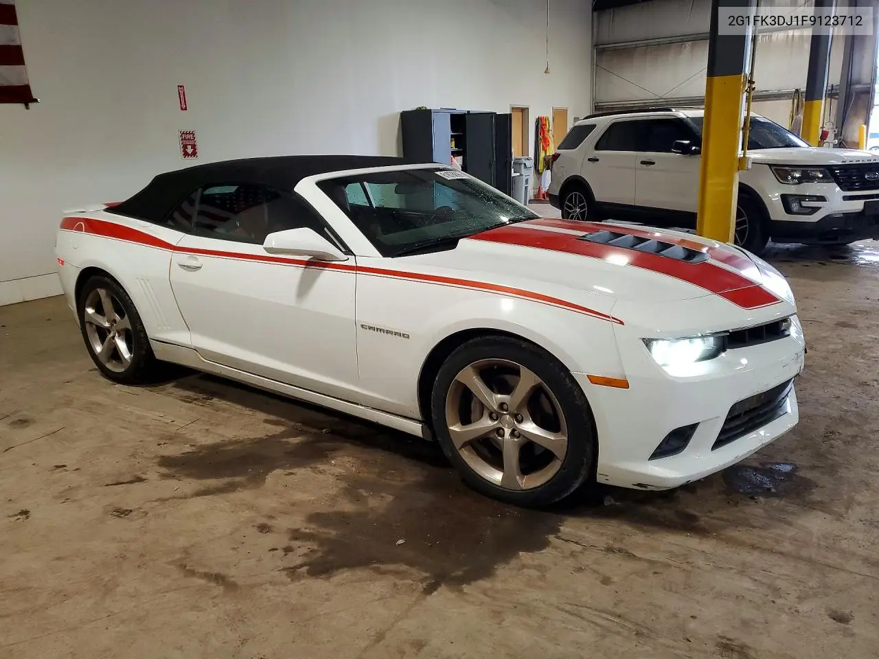 2015 Chevrolet Camaro 1Ls VIN: 2G1FK3DJ1F9123712 Lot: 61878896