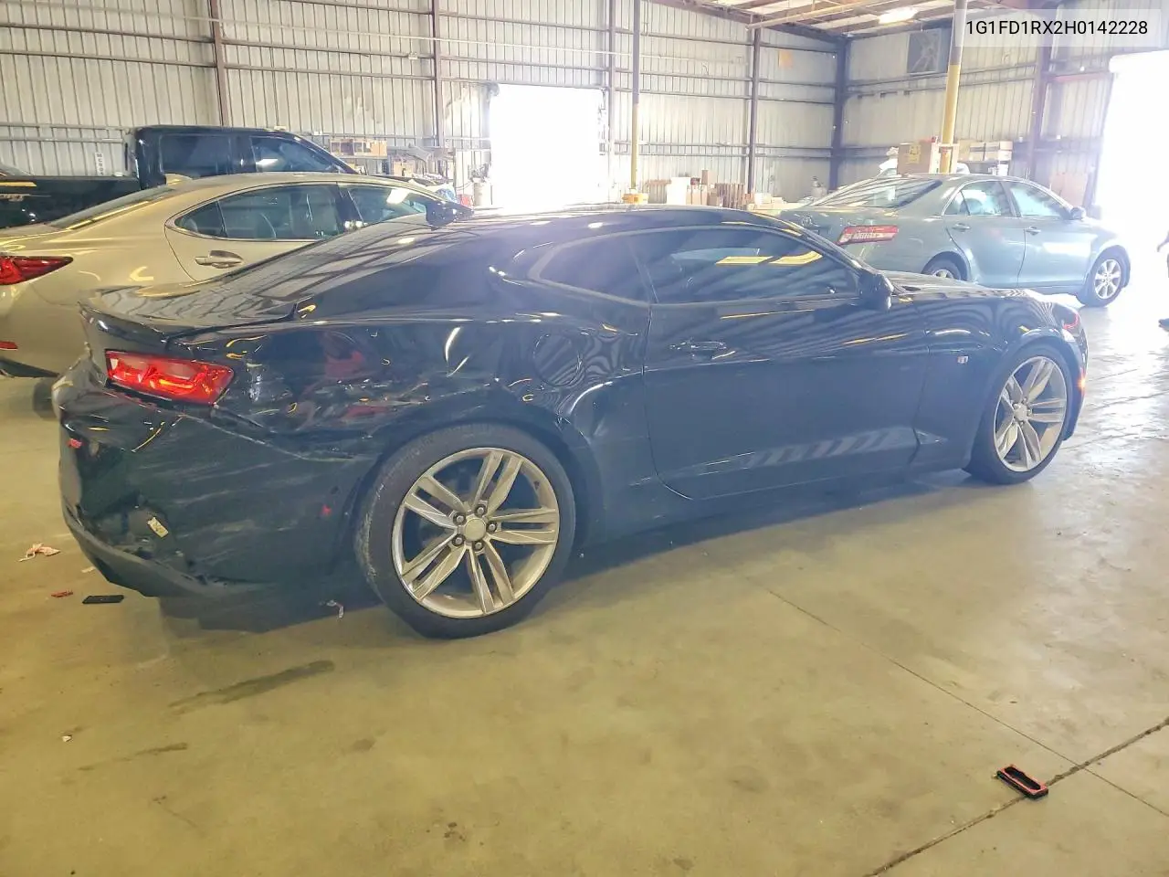 2017 Chevrolet Camaro Lt VIN: 1G1FD1RX2H0142228 Lot: 61251336