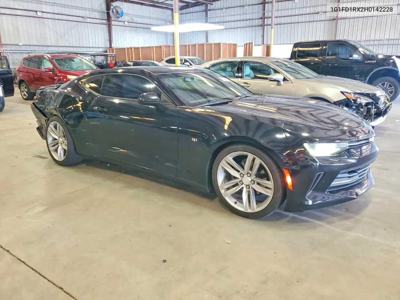2017 Chevrolet Camaro Lt VIN: 1G1FD1RX2H0142228 Lot: 61251336