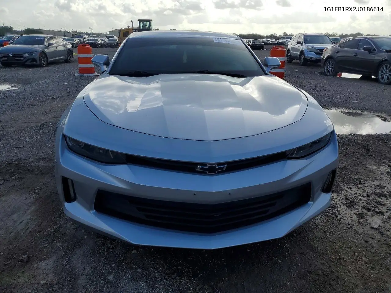2018 Chevrolet Camaro Lt VIN: 1G1FB1RX2J0186614 Lot: 61180936