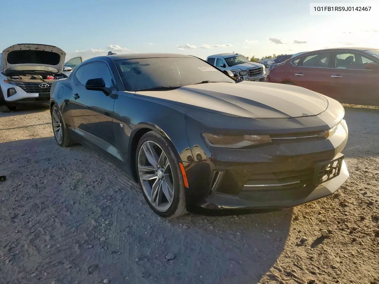 1G1FB1RS9J0142467 2018 Chevrolet Camaro Lt