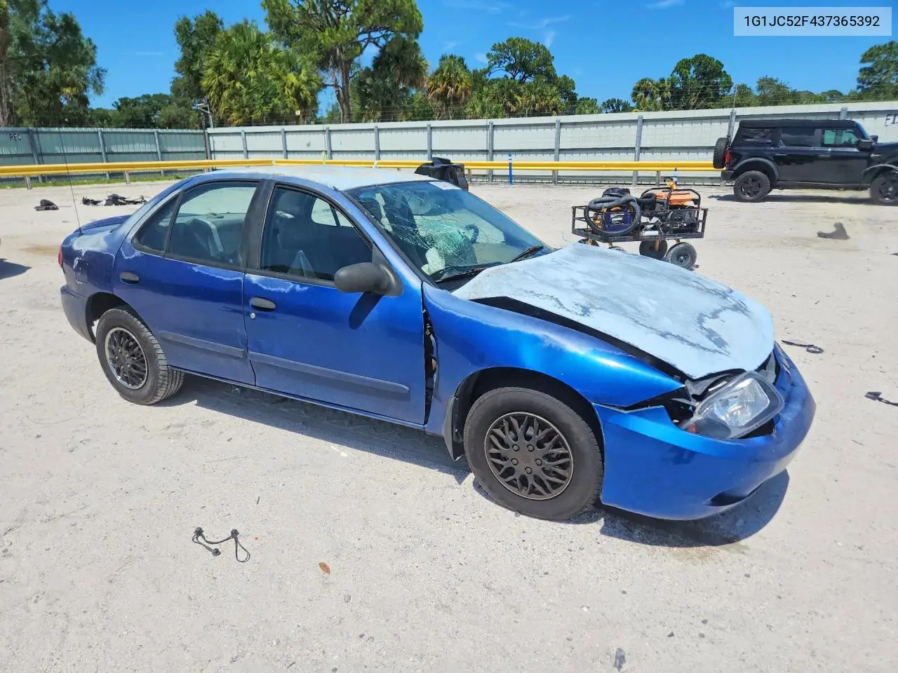 2003 Chevrolet Cavalier VIN: 1G1JC52F437365392 Lot: 62045156