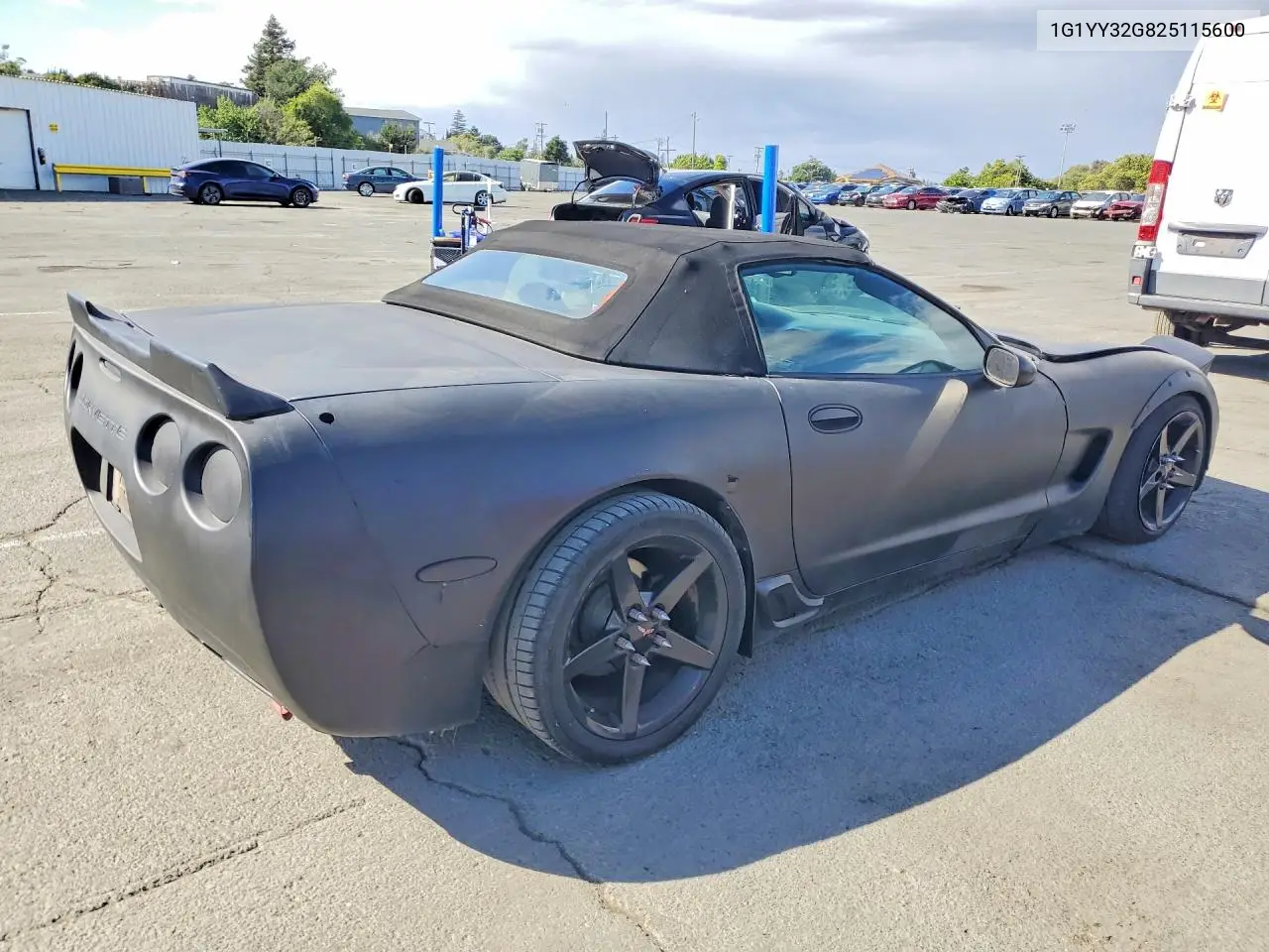 2002 Chevrolet Corvette VIN: 1G1YY32G825115600 Lot: 55020116