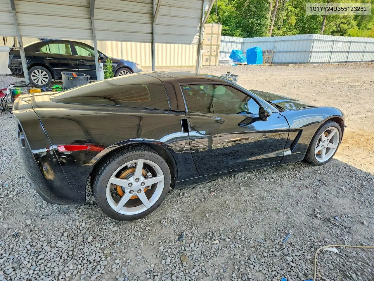 2005 Chevrolet Corvette VIN: 1G1YY24U355123282 Lot: 60228116