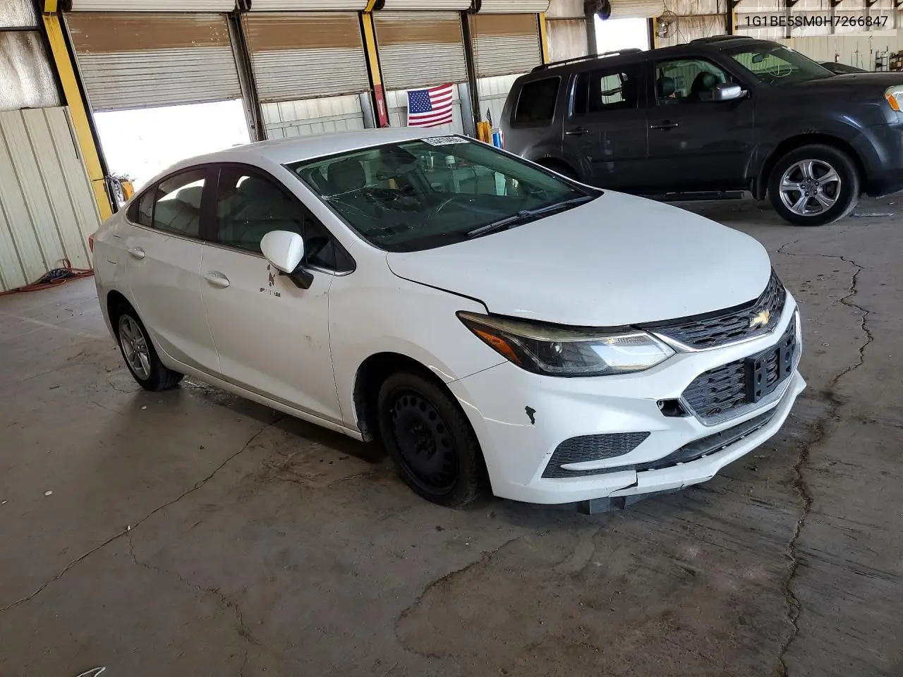 2017 Chevrolet Cruze Lt VIN: 1G1BE5SM0H7266847 Lot: 55410496