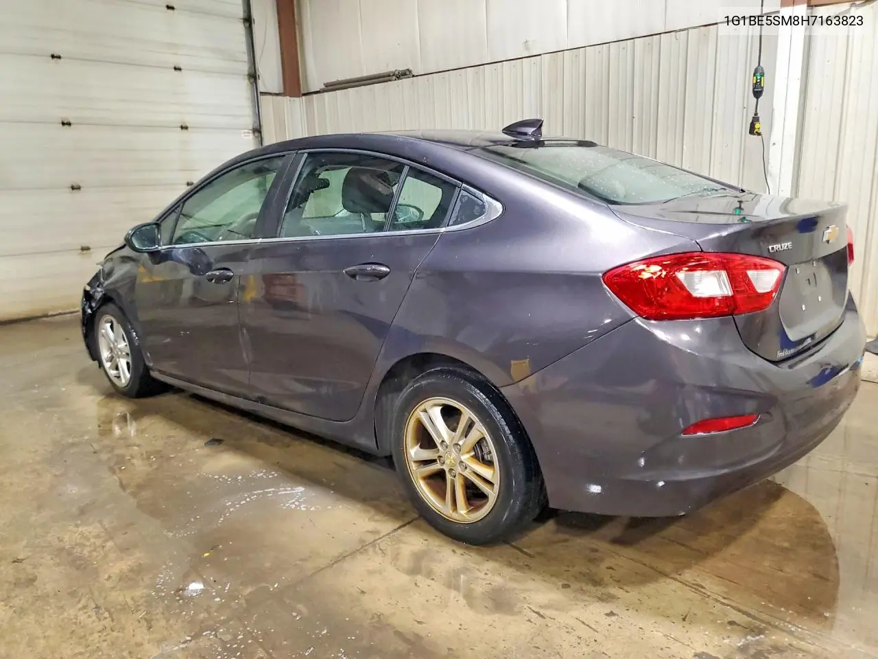 2017 Chevrolet Cruze Lt VIN: 1G1BE5SM8H7163823 Lot: 61515746