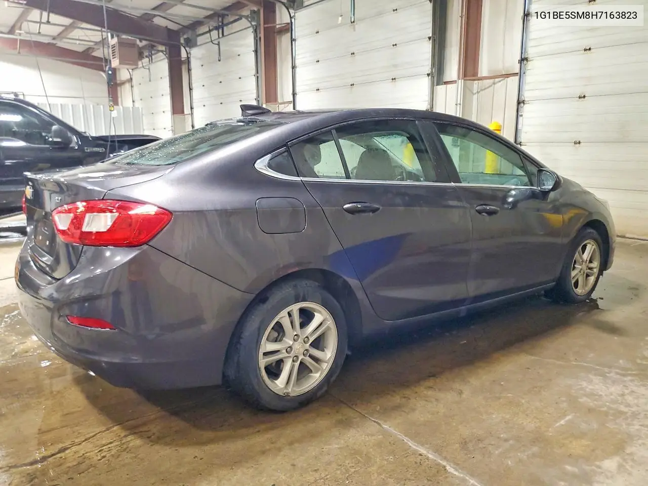 2017 Chevrolet Cruze Lt VIN: 1G1BE5SM8H7163823 Lot: 61515746