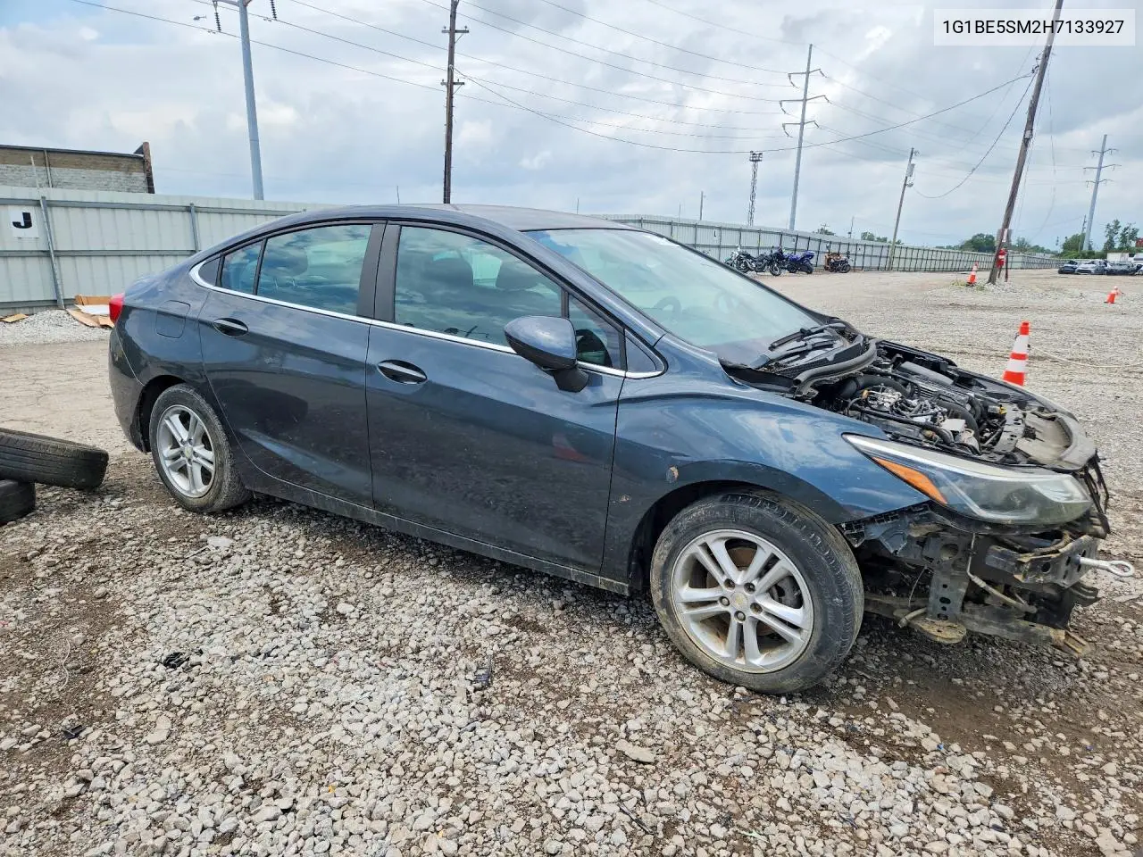 1G1BE5SM2H7133927 2017 Chevrolet Cruze Lt