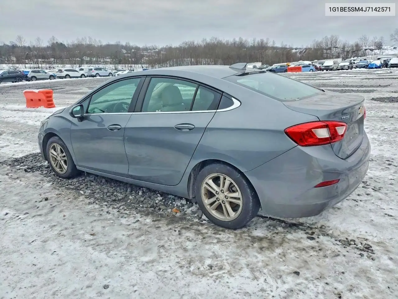 1G1BE5SM4J7142571 2018 Chevrolet Cruze Lt