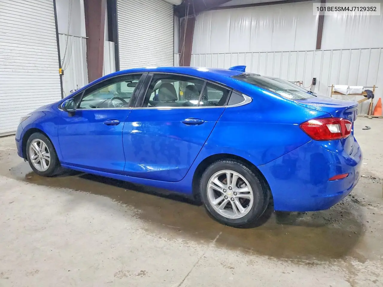 2018 Chevrolet Cruze Lt VIN: 1G1BE5SM4J7129352 Lot: 61344976