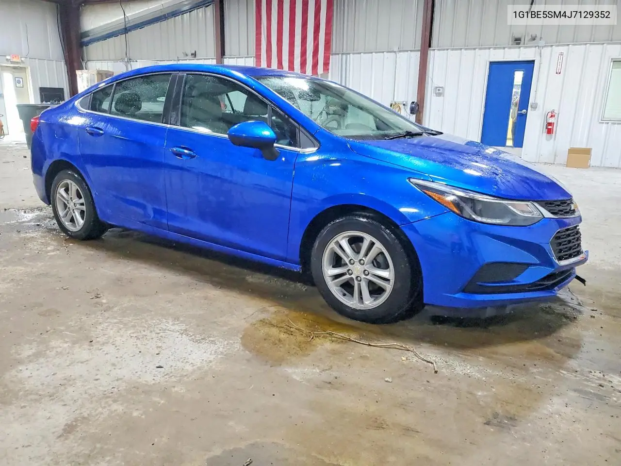2018 Chevrolet Cruze Lt VIN: 1G1BE5SM4J7129352 Lot: 61344976