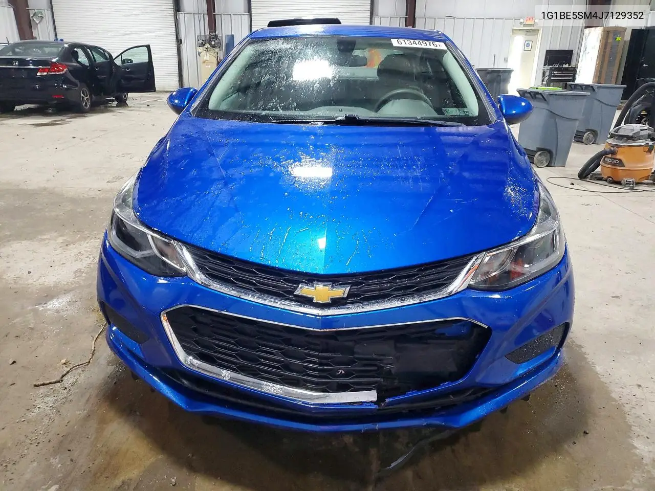 2018 Chevrolet Cruze Lt VIN: 1G1BE5SM4J7129352 Lot: 61344976