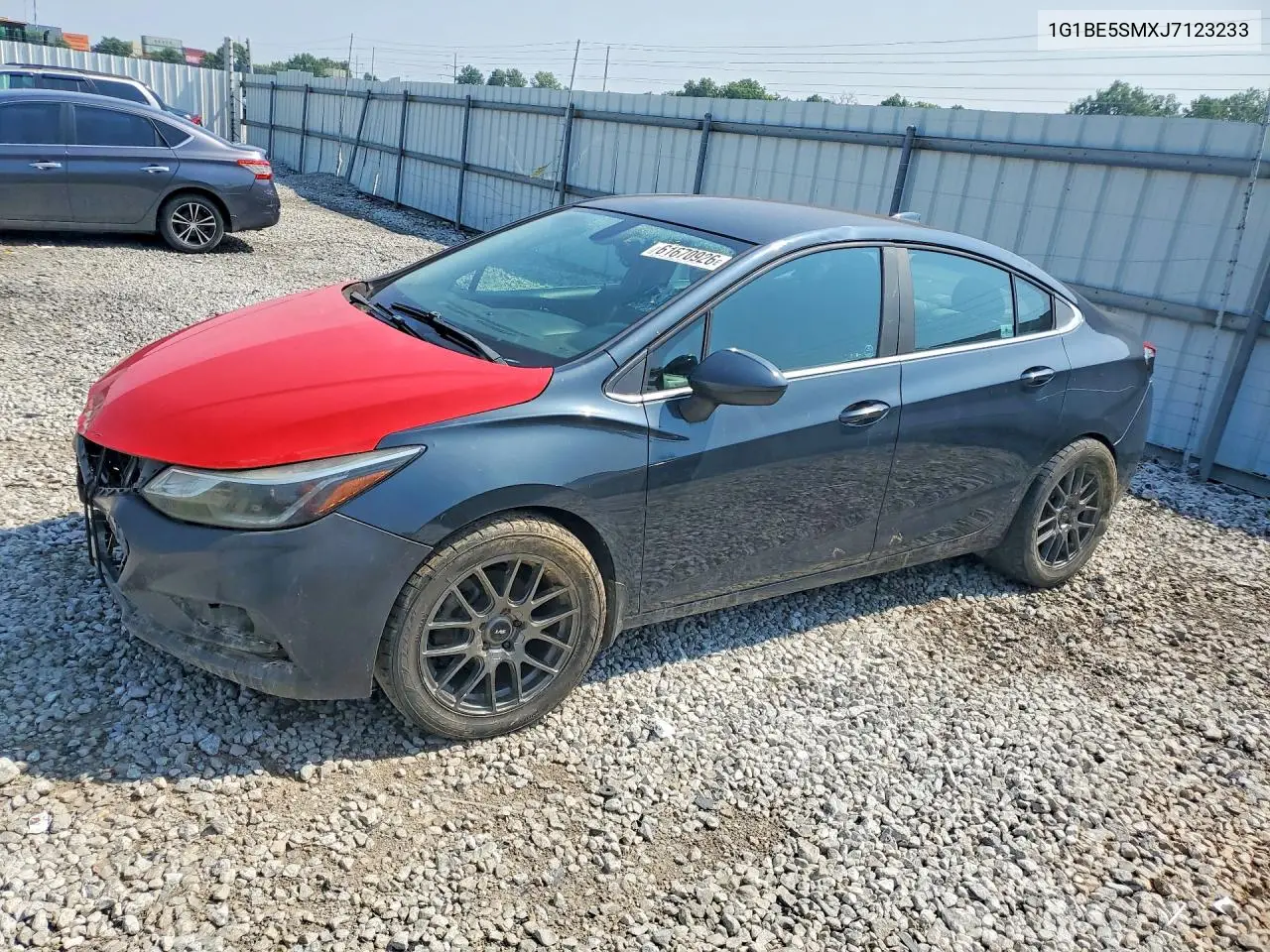 2018 Chevrolet Cruze VIN: 1G1BE5SMXJ7123233 Lot: 61670926
