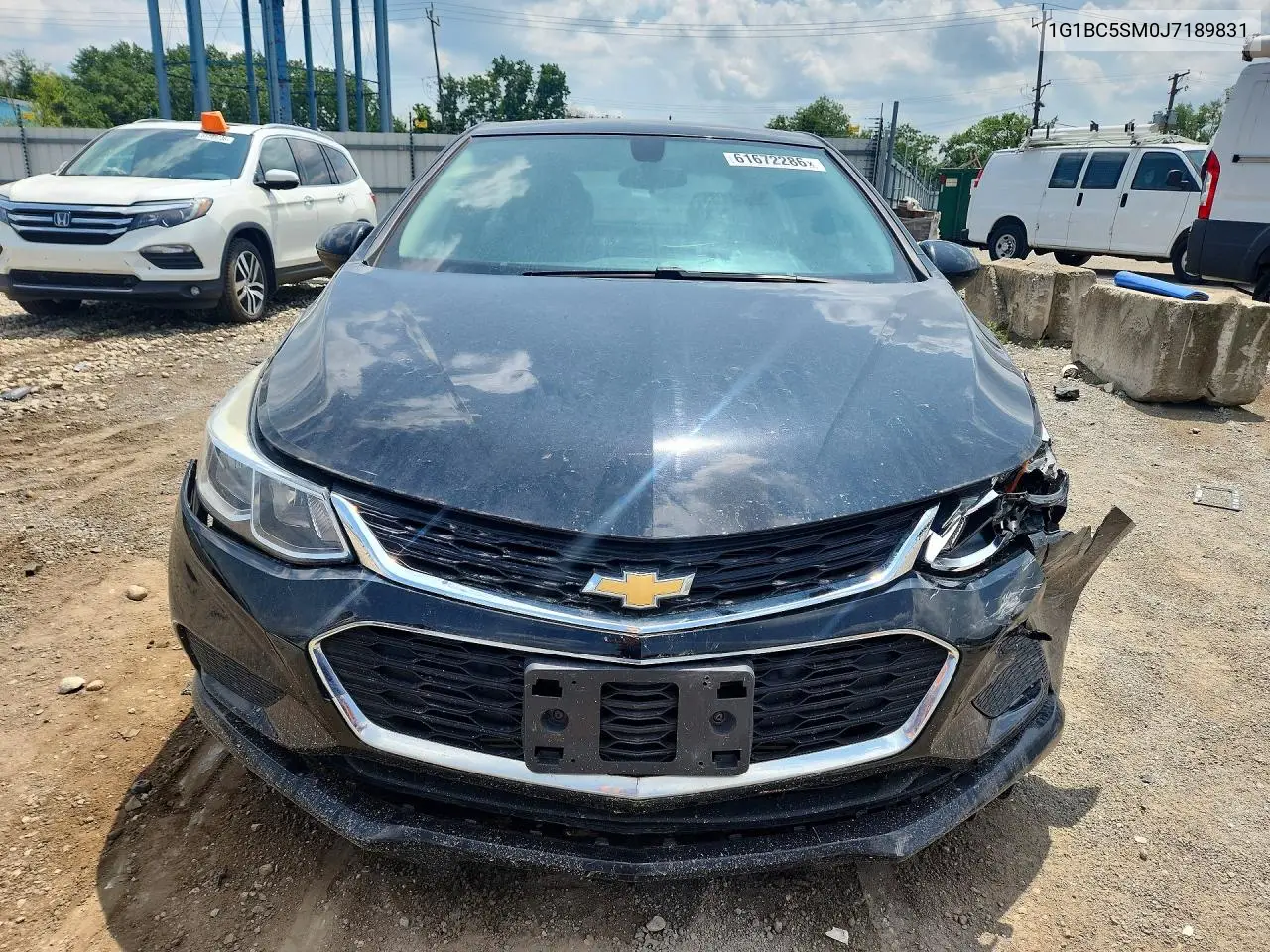 1G1BC5SM0J7189831 2018 Chevrolet Cruze Ls