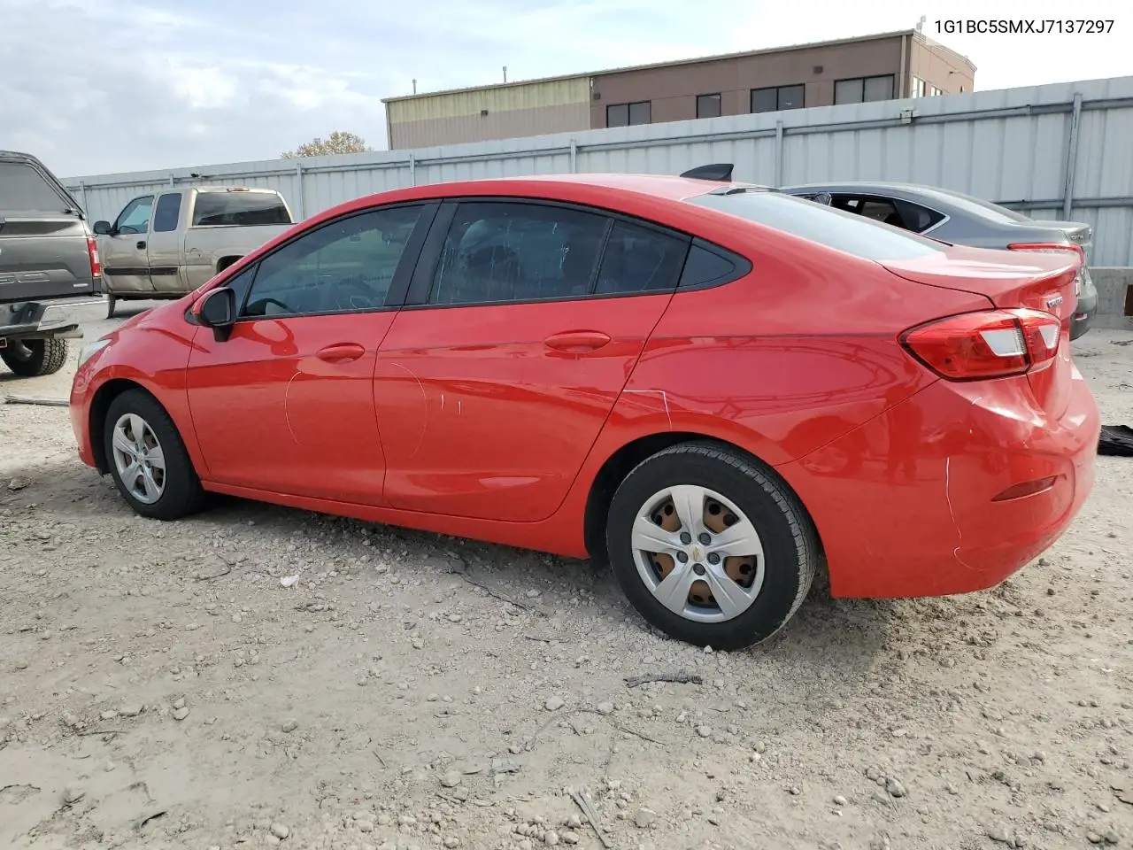1G1BC5SMXJ7137297 2018 Chevrolet Cruze Ls