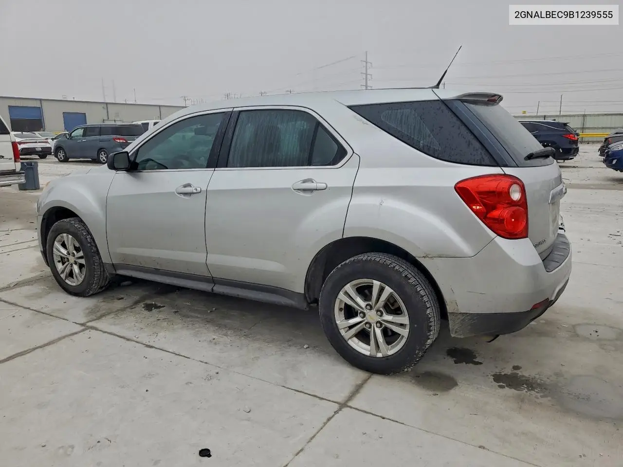 2GNALBEC9B1239555 2011 Chev Equinox Ls
