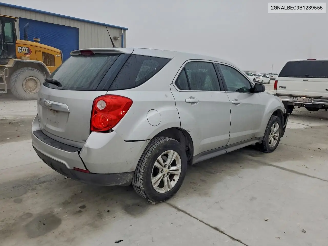 2GNALBEC9B1239555 2011 Chev Equinox Ls