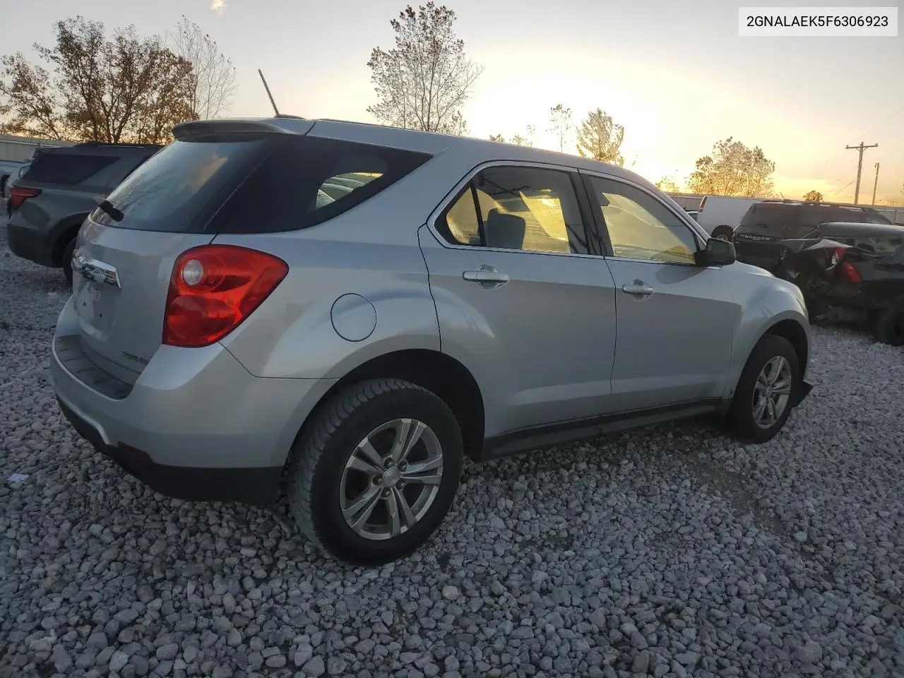 2GNALAEK5F6306923 2015 Chevrolet Equinox Ls