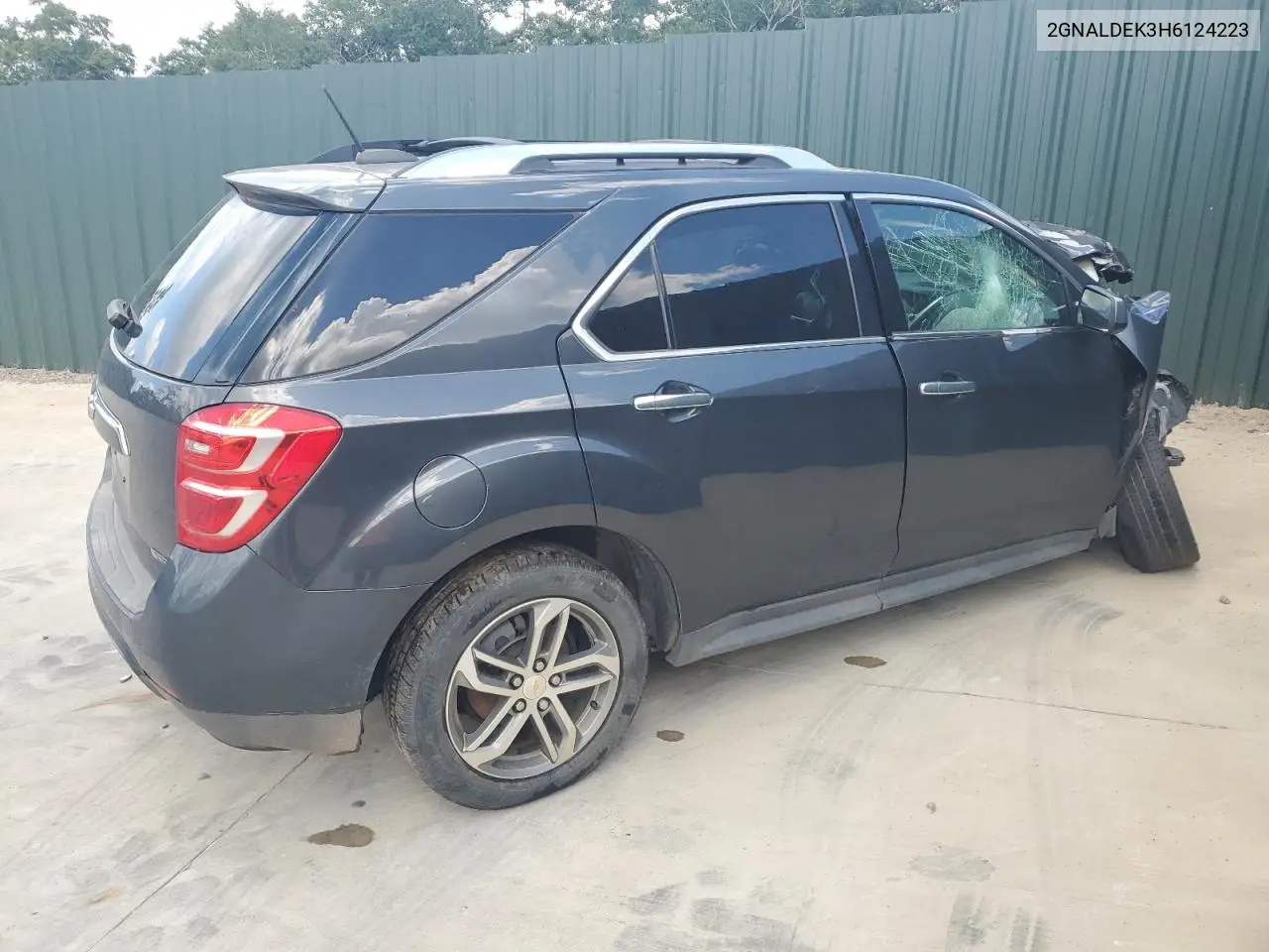 2GNALDEK3H6124223 2017 Chevrolet Equinox Premier