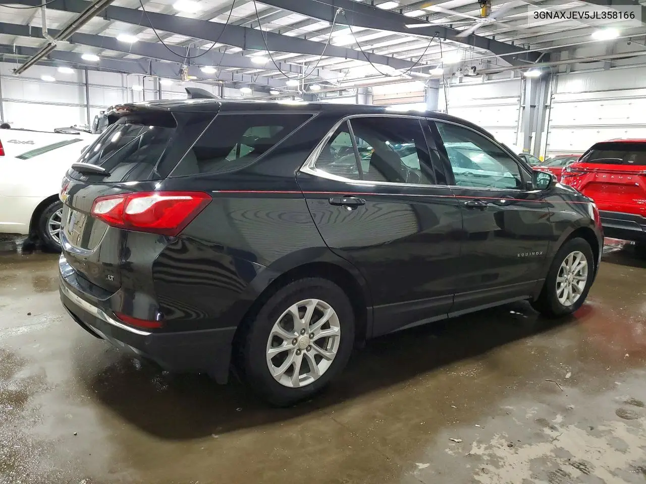 3GNAXJEV5JL358166 2018 Chevrolet Equinox Lt