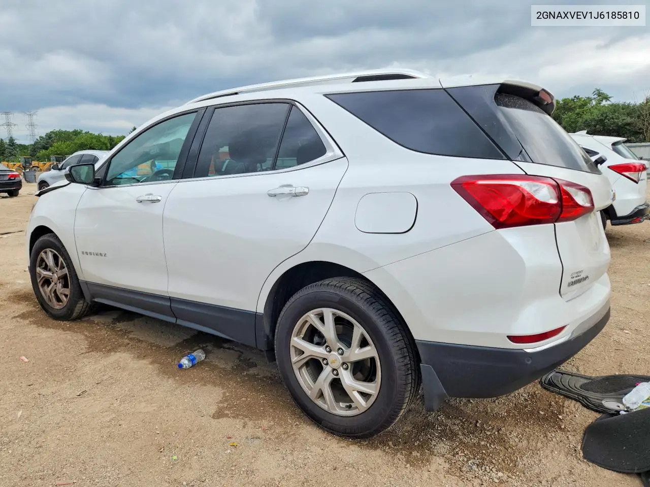 2018 Chevrolet Equinox Premier VIN: 2GNAXVEV1J6185810 Lot: 61347886