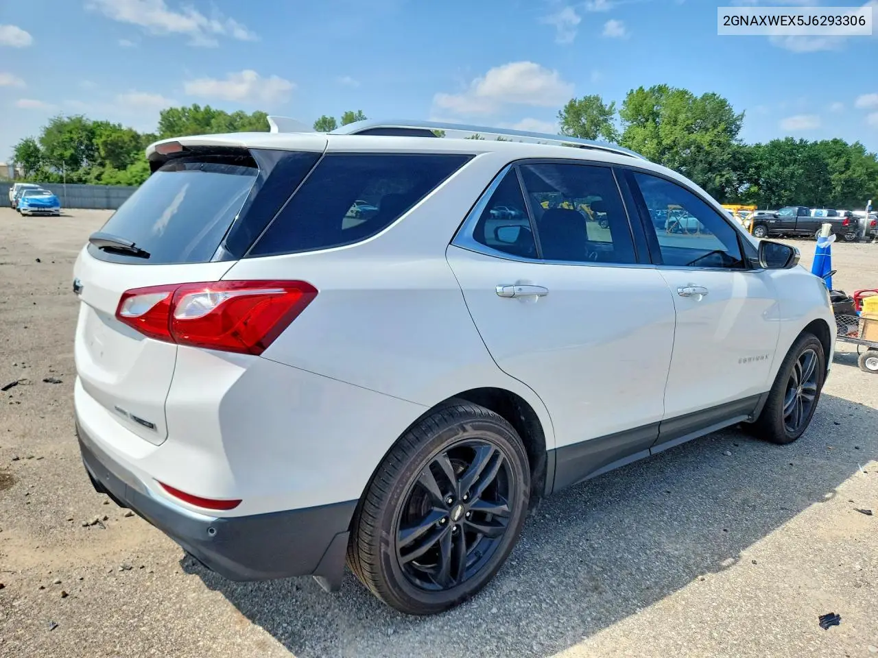 2018 Chevrolet Equinox Premier VIN: 2GNAXWEX5J6293306 Lot: 62031766