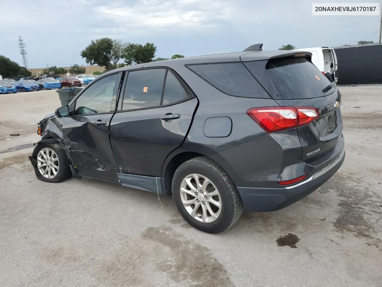 2GNAXHEV8J6170187 2018 Chevrolet Equinox Ls