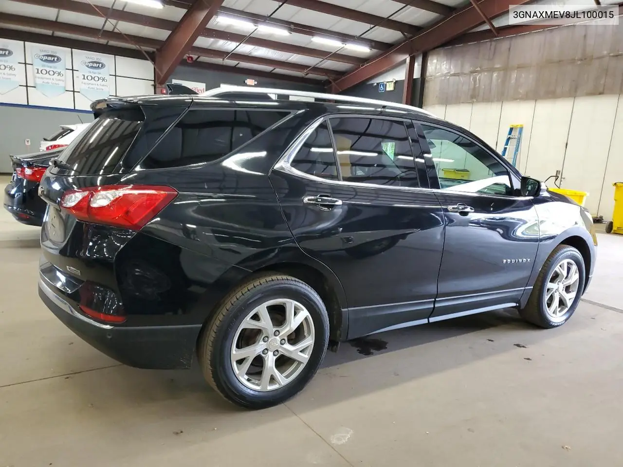 3GNAXMEV8JL100015 2018 Chevrolet Equinox Premier