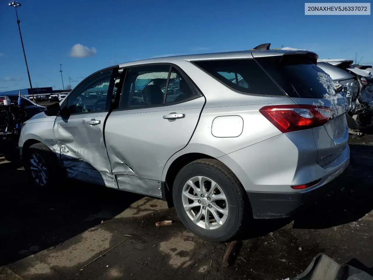 2GNAXHEV5J6337072 2018 Chevrolet Equinox Ls